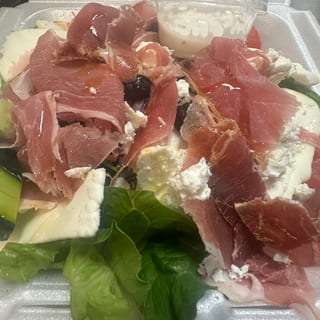 Mediterranean Salad