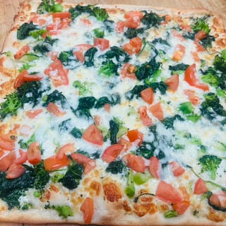 Capri White Pizza