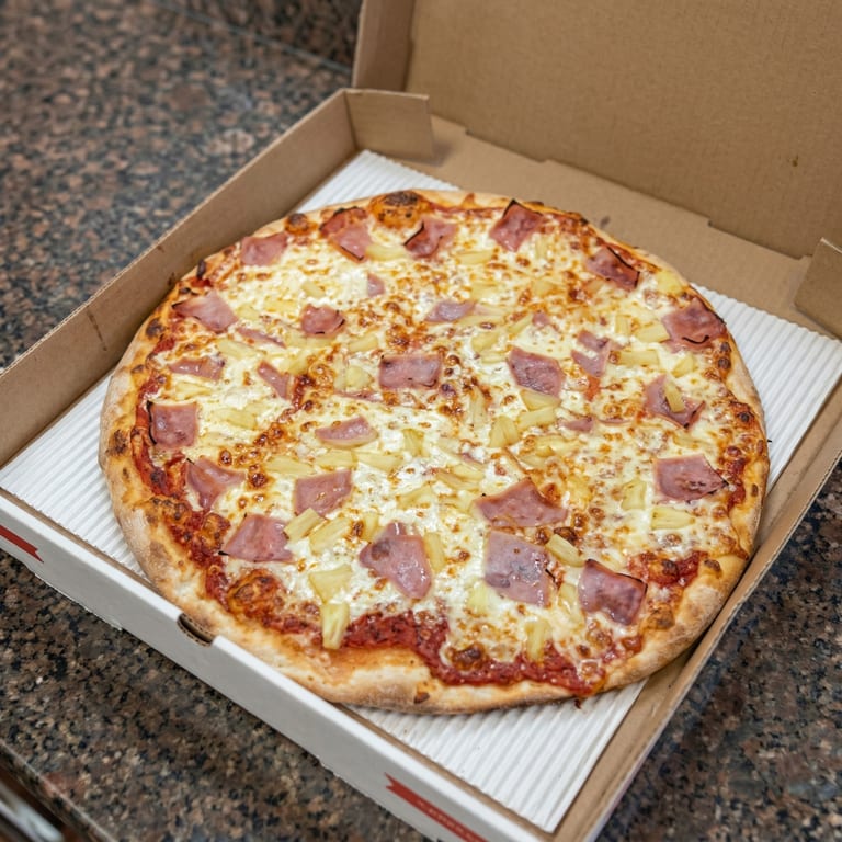 Hawaiian Pizza Delight